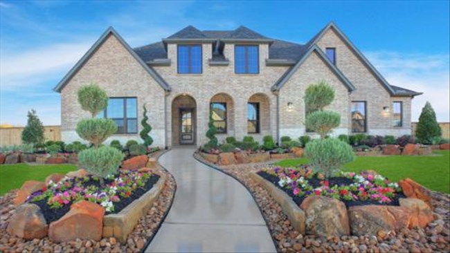 New Homes in Caliterra - 80' by Drees Custom Homes